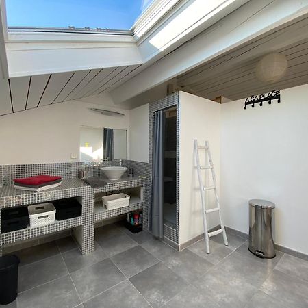 Bienvenue Au 6 - Calme Et Charme De La Pierre. Villa Fourques  Exterior foto